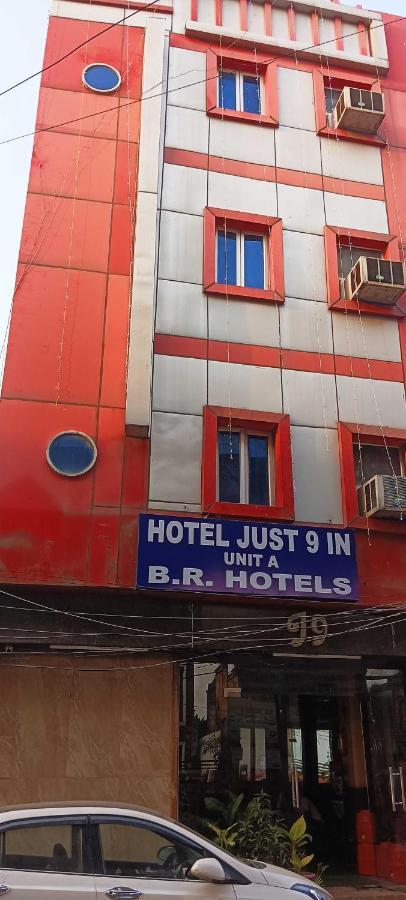 OYO 66107 Just-9 Inn Lucknow Exterior foto
